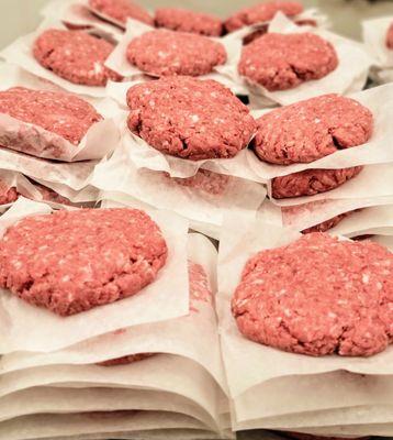 YAYA Bacon Burgers
33% bacon
67% Ground Beef