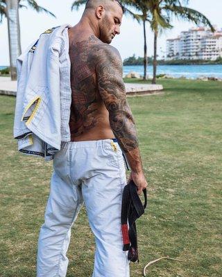 Veteran UFC Fighter Andre Gusmao 2nd degree Black belt under legendary Renzo Gracie and Capoeira Master from Capoeira Nagô.