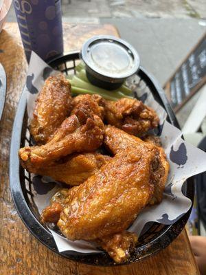 Wing Bar