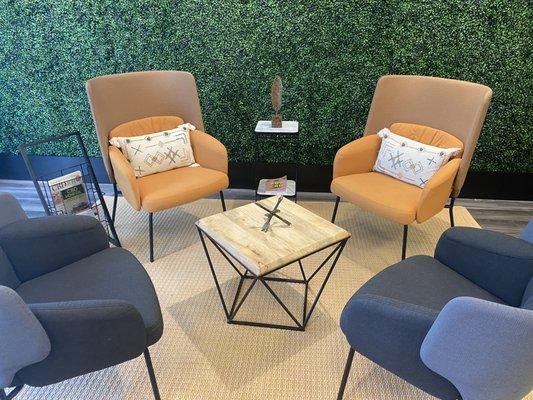 Relax in our lounge and learn what CBD can do for you.