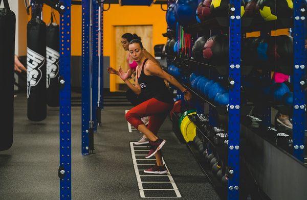 Crunch Fitness - Humble