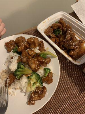 C16. Sesame Chicken .