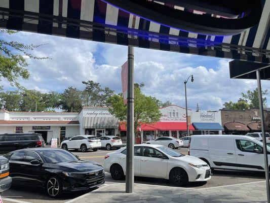 Tucker Cycles (left)