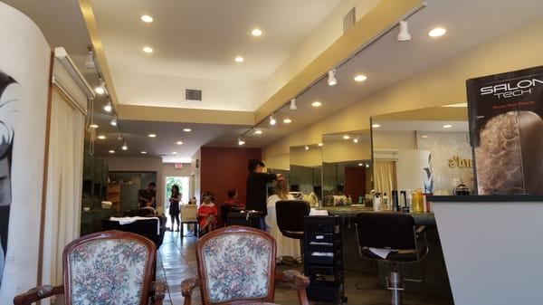 Richard's Hair World