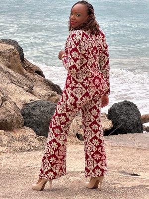 Our Power Suit
Feel powerful professional and confident in our unique way of self expression through the clothing you wear
Go Get Then !