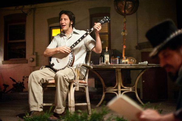 MagdoMan on banjo, playing Rainbow Connection.