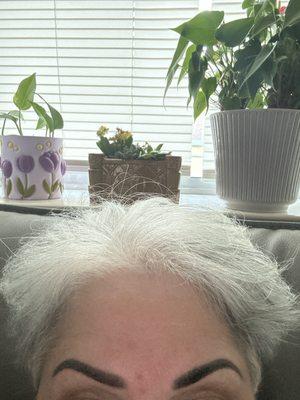 don't pay attention to my red, rosacea, eczema face. my eyebrows look fantastic!