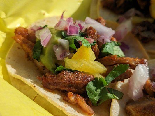Al pastor taco