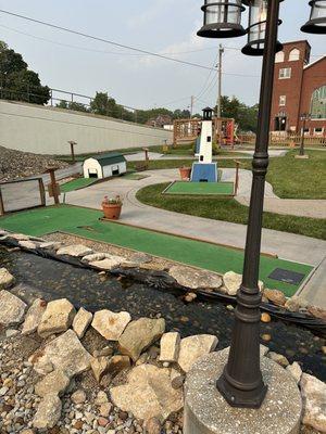 Roselawn Miniature Golf