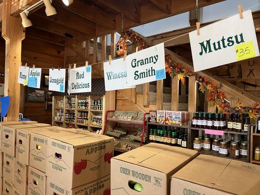 Oren Wooden's Apple House