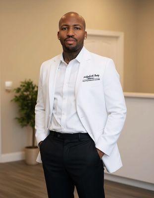 Bridgeforth Body, LLc Owner Acne & Hyperpigmentation Specialist Kenneth Bridgeforth.