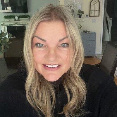 Cindy D'Introno-Fitch