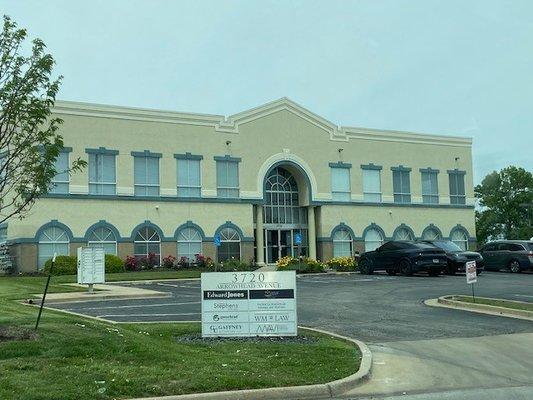 The building at 3720 Arrowhead Ave.