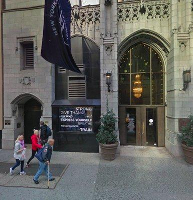 I would recommend finding a different dentist.