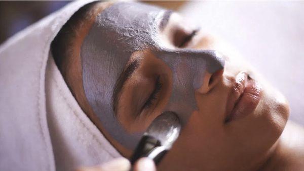 This is how relaxing getting is , don't second guess your yourself let superior beauty lounge revive your skin.