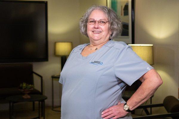 Jan, Microsurgical Assistant