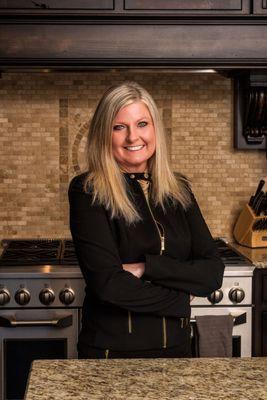 Jessalynn Evenhouse - Benchmark Realty