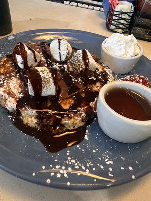 S'mores pancake