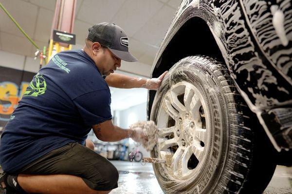 Auto Shine Car Wash & Detailing