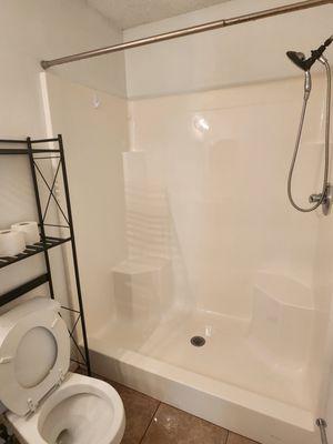 Dani's Sunshine Cleaning Service