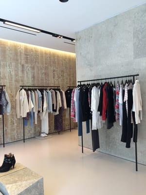 One of everything with no messy overcrowded racks.