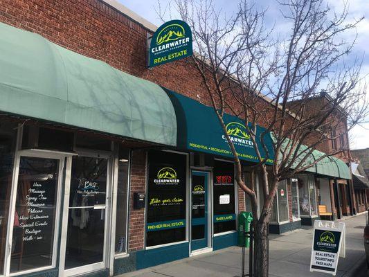 Anaconda office - come on in!