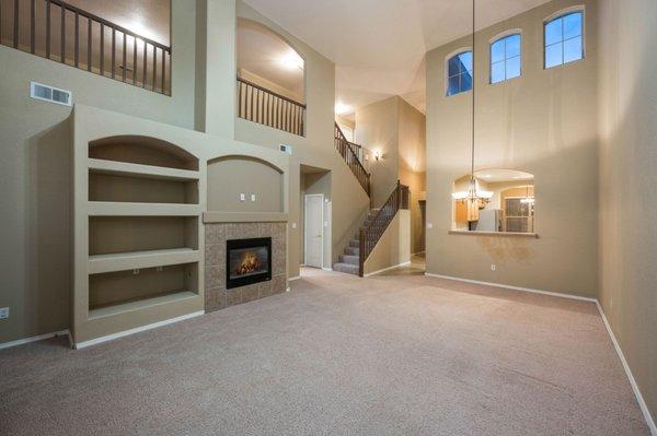 Lupita Velasquez-RE/MAX Classic Realty