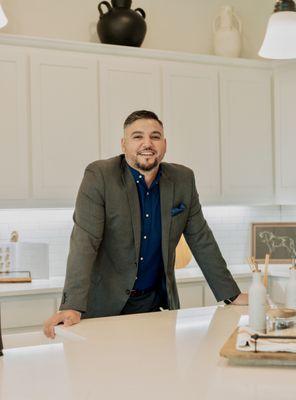 Carlos Vallejo- TruHome Real Estate