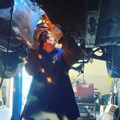 Mobile welding mig steel