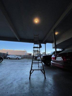 had to get my own ladder out and spend 2 hours of my afternoon connecting the lights and changing out bulbs.