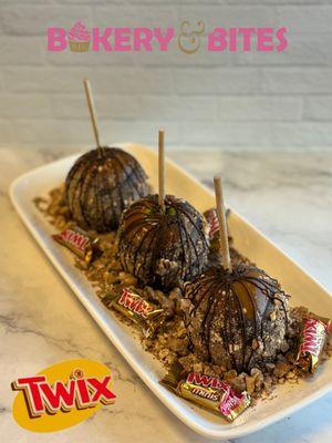 TWIX Chocolate Caramel Apples