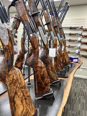 From standard to their highest grade, Elite has a wide selection of Kolar shotguns.   Kolar is made in Wisconsin.