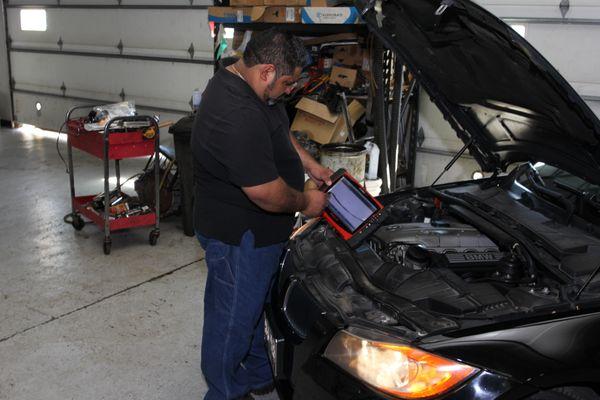 Jose's Auto Repair & Sales
