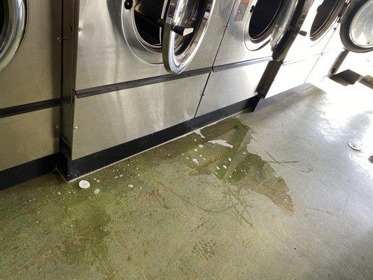 This place is not a good place to do your laundry. Water dripping the floor.