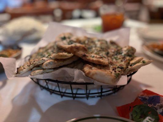 Garlic naan