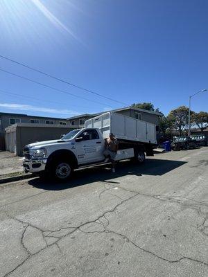 D Hauling & Clean Up