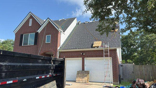 Performance Roofing and Construction