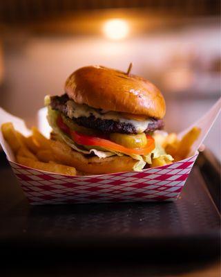 Honey And The Trapcat