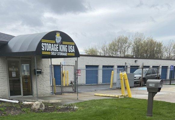 Storage King USA