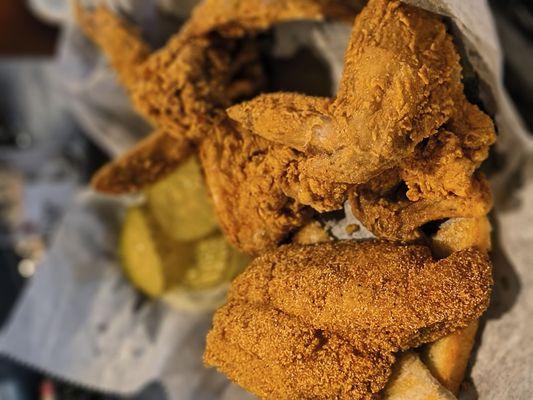 Hunny’s Cafe and Wine Bar