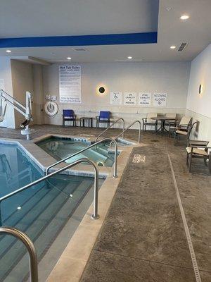 Holiday Inn Express & Suites Eau Claire West I-94 By IHG