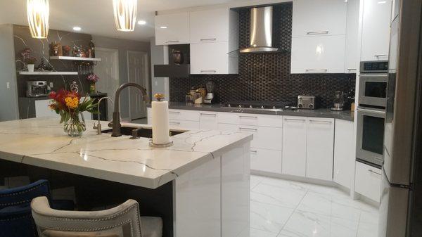 Kitchen islan