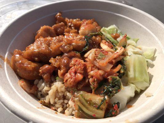 Ginger chicken bowl with kimchi