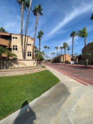 La Terraza Apartments