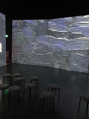 The screen was broken up throughout the space leaving gaps. Not immersive!