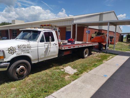 Seasall Towing & Roadside services