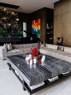 With Verona Flowers, your wedding becomes a celebration of beauty, harmony, and unforgettable memories.