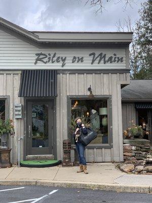 Urban offerings in a sweet suburban setting.