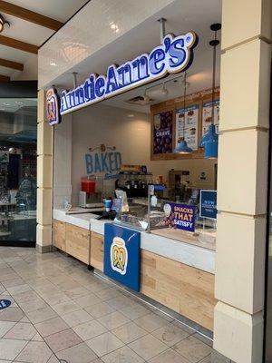 Auntie Anne's