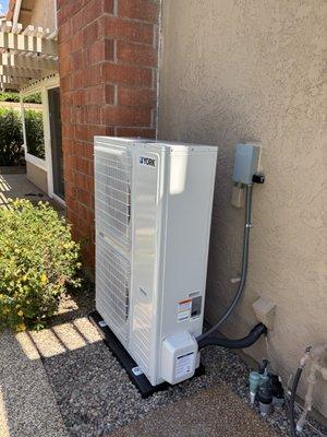 Helping Hand Services Air Conditioning & Heating